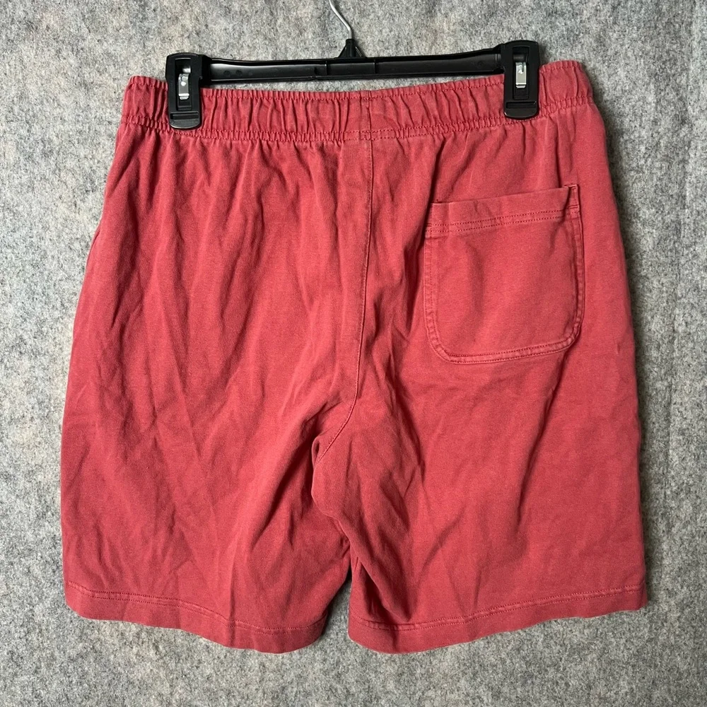 Nike Men Size Medium Launge Red Shorts‎